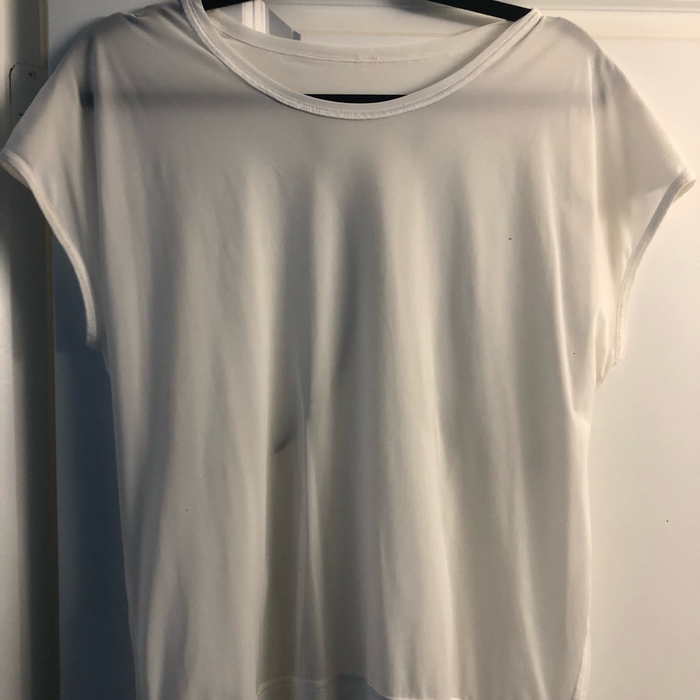 White lululemon workout top